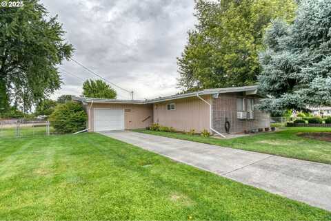 4211 SW BROADLANE AVE, Pendleton, OR 97801