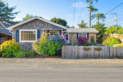 108 W JEFFERSON ST, Cannon Beach, OR 97110