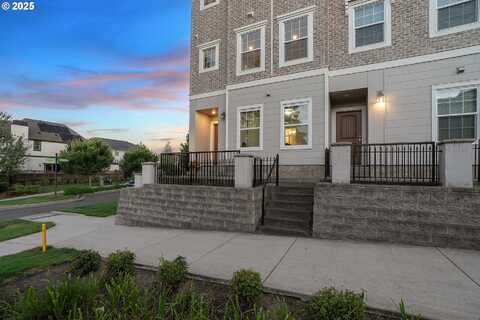 28700 SW VILLEBOIS DR, Wilsonville, OR 97070