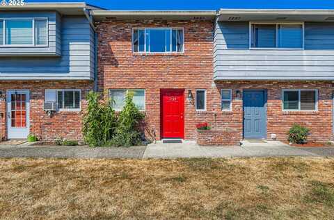 1720 NE HOGAN DR, Gresham, OR 97030