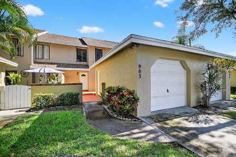 903 Maplewood Drive, Greenacres, FL 33415