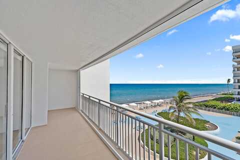 3546 S Ocean Boulevard, South Palm Beach, FL 33480