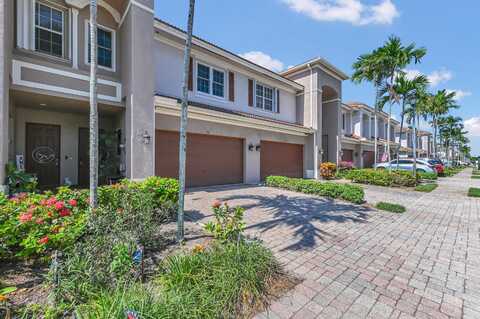 88 Nottingham Place, Boynton Beach, FL 33426