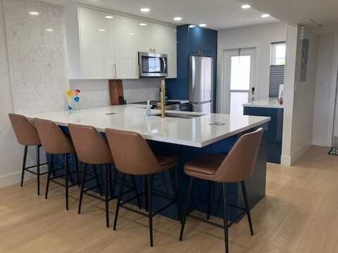 3150 N Course Lane, Pompano Beach, FL 33069