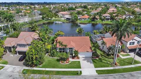 1311 NW 193rd Avenue, Pembroke Pines, FL 33029