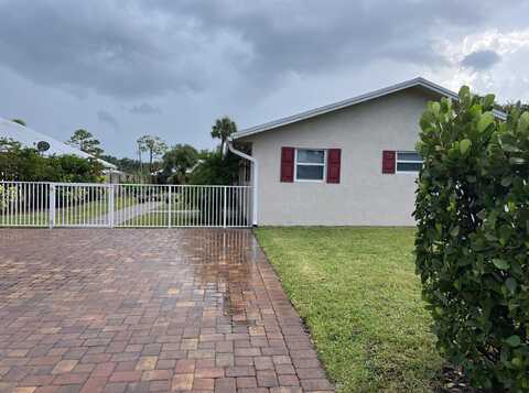 17741 Carver Avenue, Jupiter, FL 33458