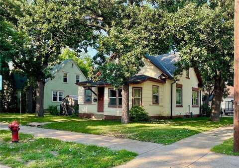 402 3rd Avenue NE, Saint Cloud, MN 56304