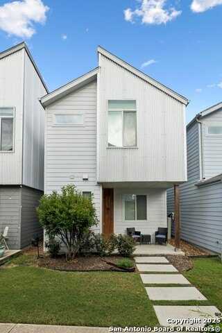 330 Clay, San Antonio, TX 78204