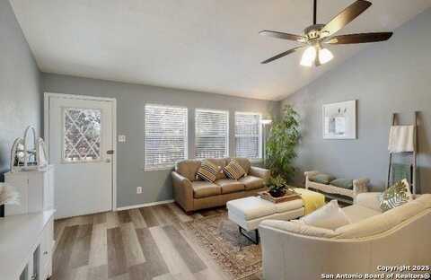 1665 SPARKMAN, Boerne, TX 78006