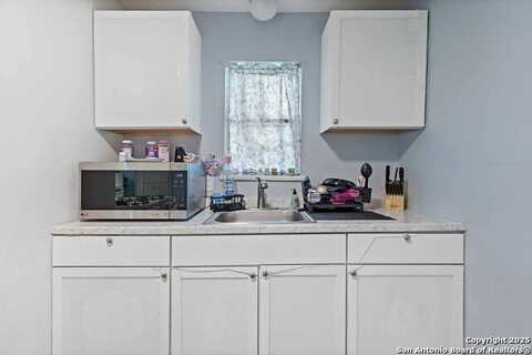 513 Venice, San Antonio, TX 78201