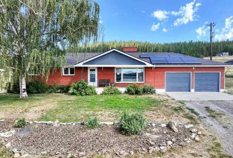 6817 E Big Meadows Rd, Chattaroy, WA 99003