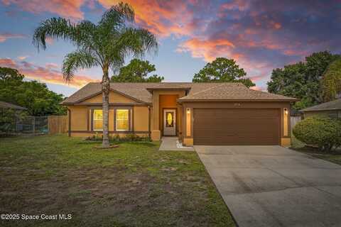 474 Cremona Avenue NW, Palm Bay, FL 32907