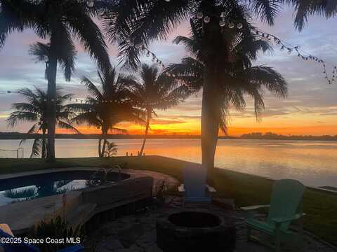 485 Sundoro Court, Merritt Island, FL 32953