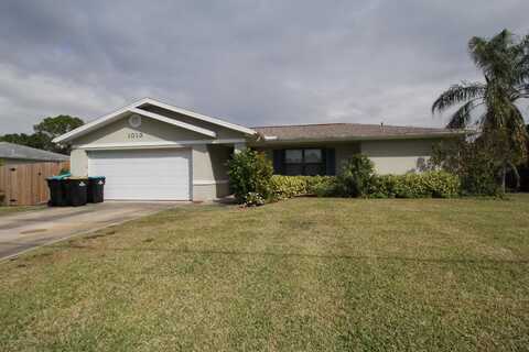 1013 Walden Boulevard SE, Palm Bay, FL 32909