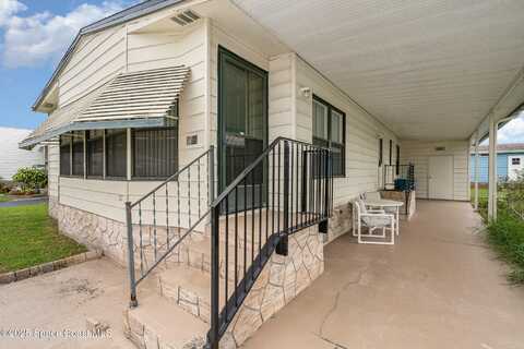2386 Coconut Palm Drive NE, Palm Bay, FL 32905