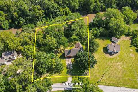 2936 N Wedgewood, Wichita, KS 67204