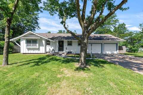539 N Valleyview, Wichita, KS 67212