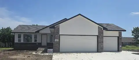 1826 S Herrington St, Wichita, KS 67207