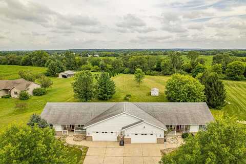 N9560 - N9562 County Road CC, Belleville, WI 53508