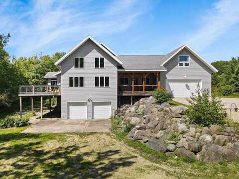 2215 W Ridge Road, Cottage Grove, WI 53527