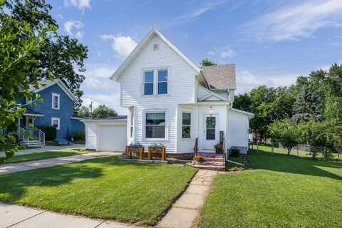 235 W Church Street, Belleville, WI 53508