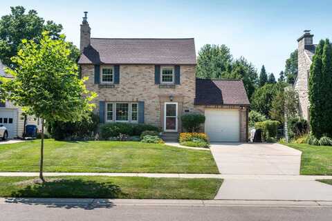 151 Lakewood Boulevard, Madison, WI 53704
