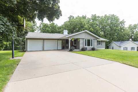 1510 Scrabble Creek Drive, Hazel Green, WI 53811