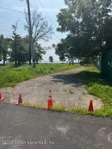 45 Joanne Court, Staten Island, NY 10312