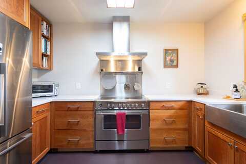 700 Cedar St, Bellevue, ID 83313