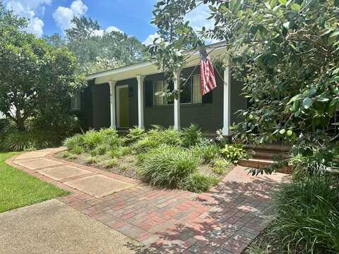 911 Morningside Dr., Brookhaven, MS 39601