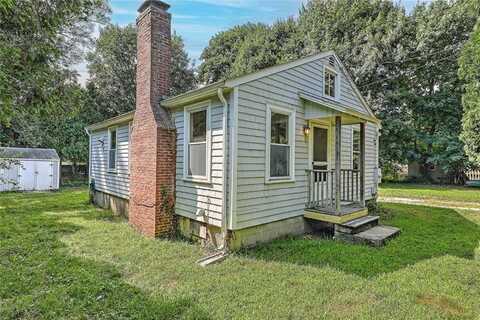 9 Courtland Drive, Narragansett, RI 02882