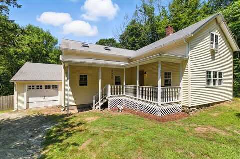 433 Norwich Road, Plainfield, CT 06374
