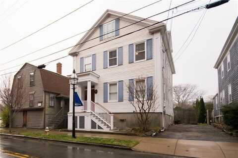 72 Thames Street, Bristol, RI 02809
