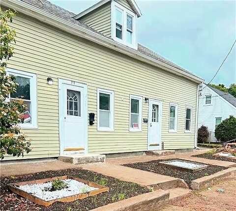 30 Harris Street, Coventry, RI 02816