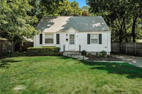 72 Nichols Road, North Kingstown, RI 02852