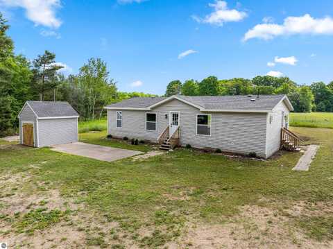 6325 S M-66, Mancelona, MI 49659