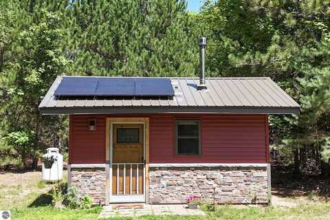 3563 SW Inman Road, South Boardman, MI 49680