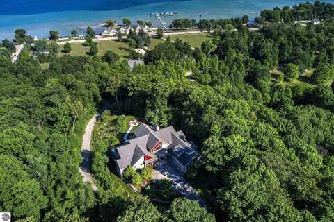 5566 S Spyglass Ridge Drive, Suttons Bay, MI 49682