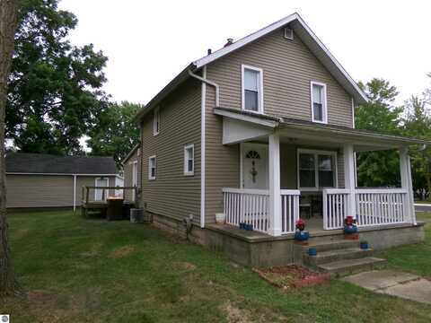 204 Hawthorne Street, Alma, MI 48801
