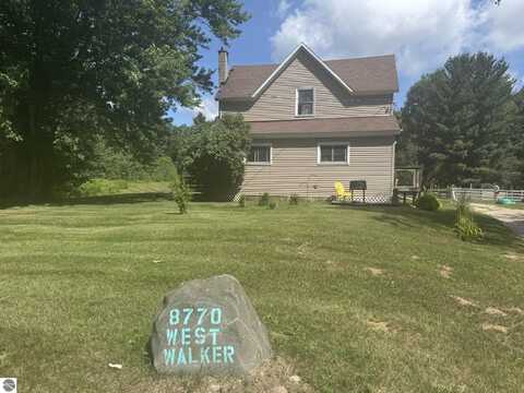 8770 W Walker Road, Manton, MI 49663