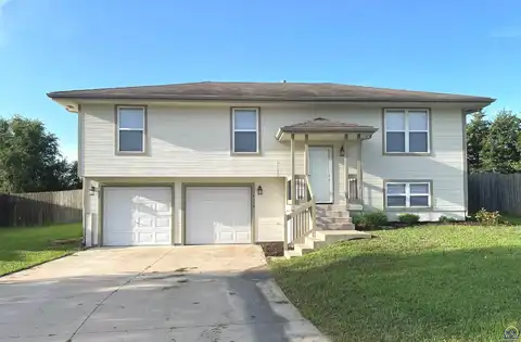 4346 SE Chisolm RD, Topeka, KS 66609