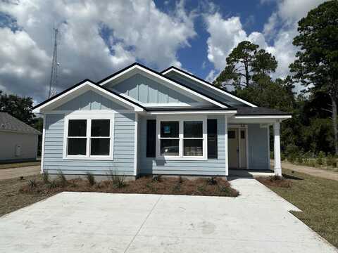 110 Orange Avenue, Sopchoppy, FL 32358