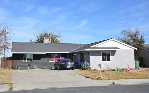 19760 Park Lane, Lemoore, CA 93245