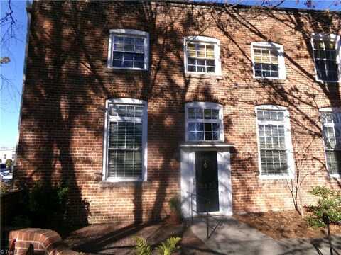 217 Tar Branch Court, Winston Salem, NC 27101