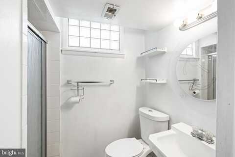 7018 HENRY AVENUE, PHILADELPHIA, PA 19128