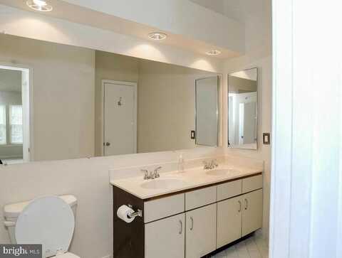 7700 LAFAYETTE FOREST DRIVE, ANNANDALE, VA 22003