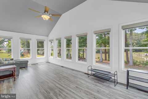 408 SMITH POINT ROAD, REEDVILLE, VA 22539