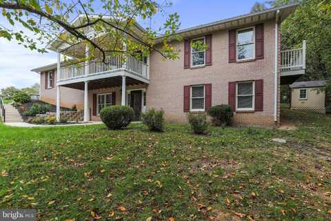 56 PROCTOR LANE, FALLING WATERS, WV 25419