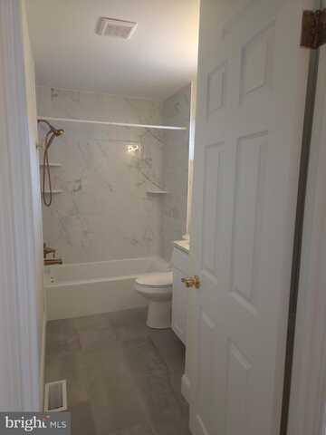 670 SACRAMENTO DRIVE, MANTUA, NJ 08051