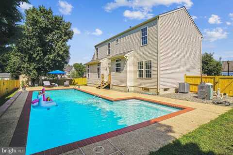 98 CUMBERLAND COURT, FREDERICK, MD 21702